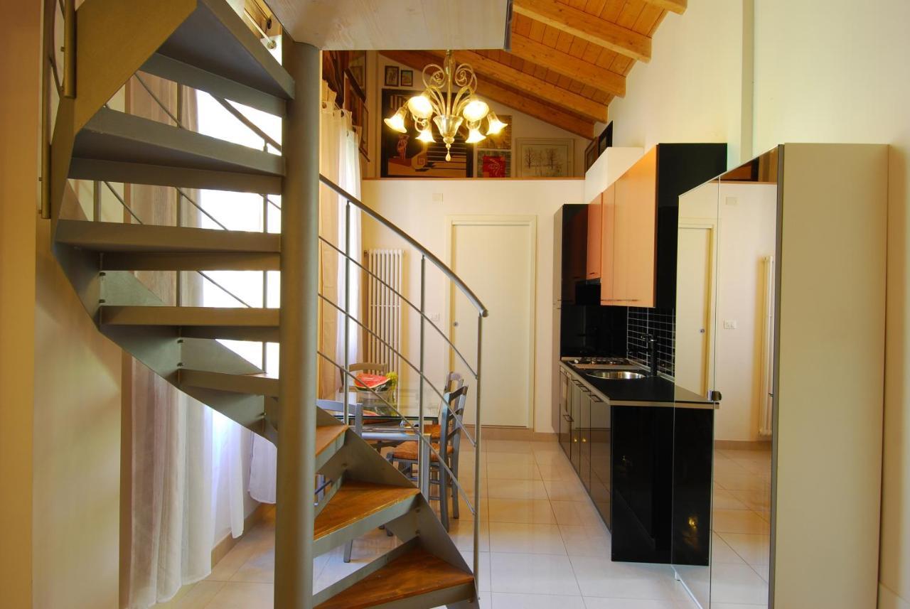 Ferienwohnung GetTheKey Boldrini Lofts Bologna Zimmer foto